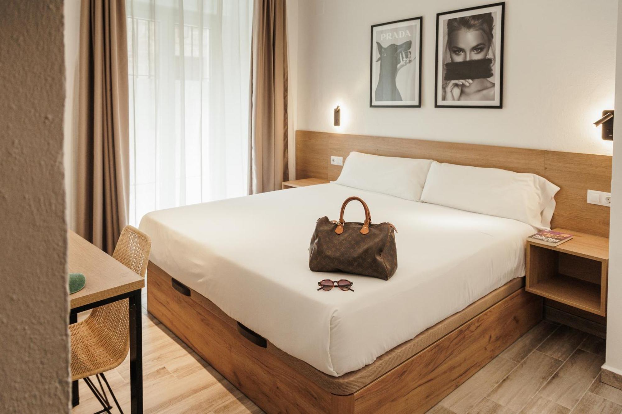 Astuto 21 Suites - Adults Only Jerez de la Frontera Exteriör bild