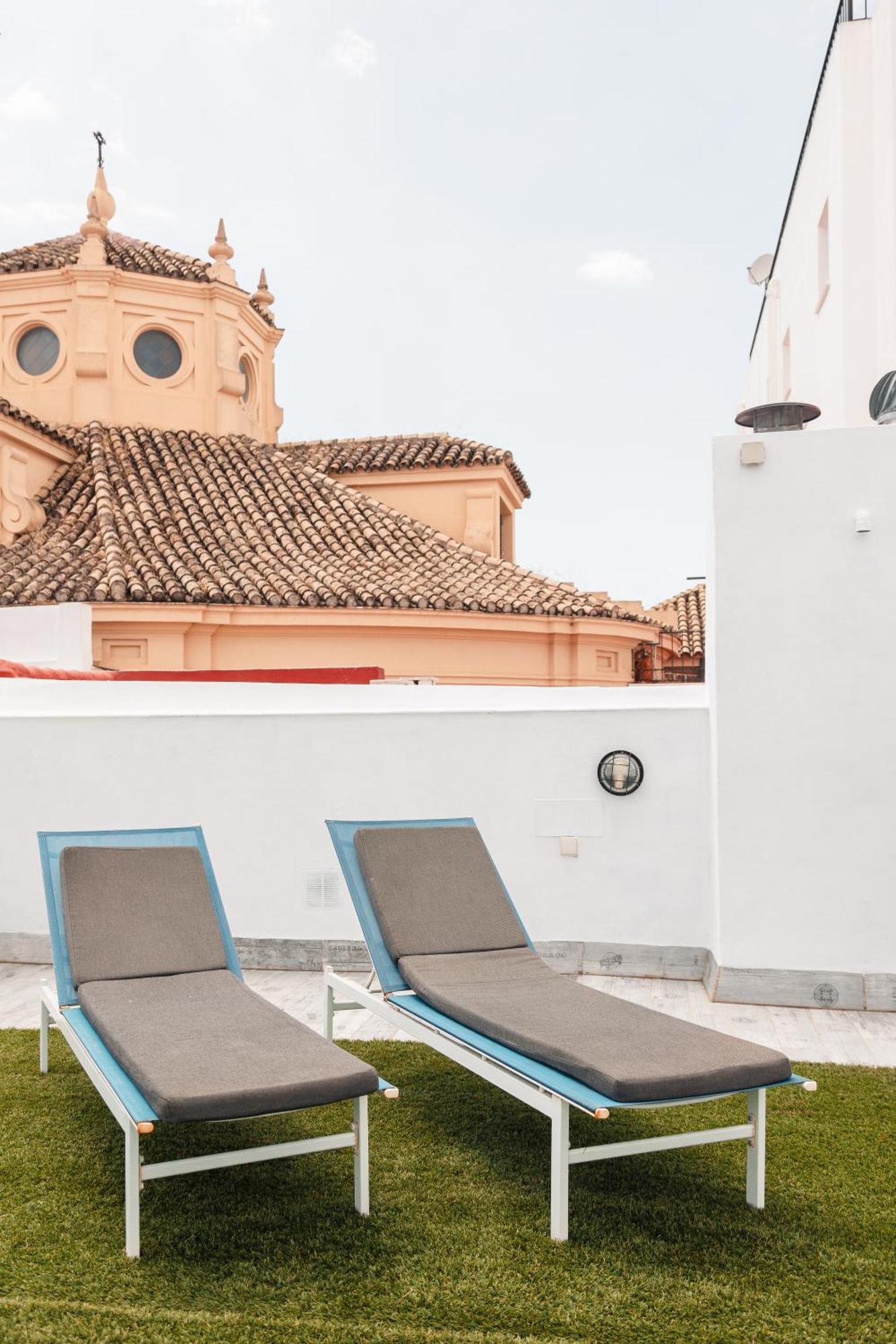 Astuto 21 Suites - Adults Only Jerez de la Frontera Exteriör bild